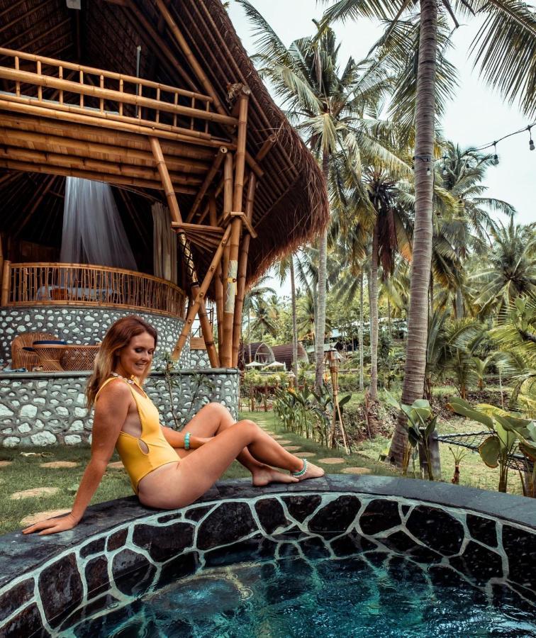 La Royale Romantic Bamboo Villas Klungkung 外观 照片